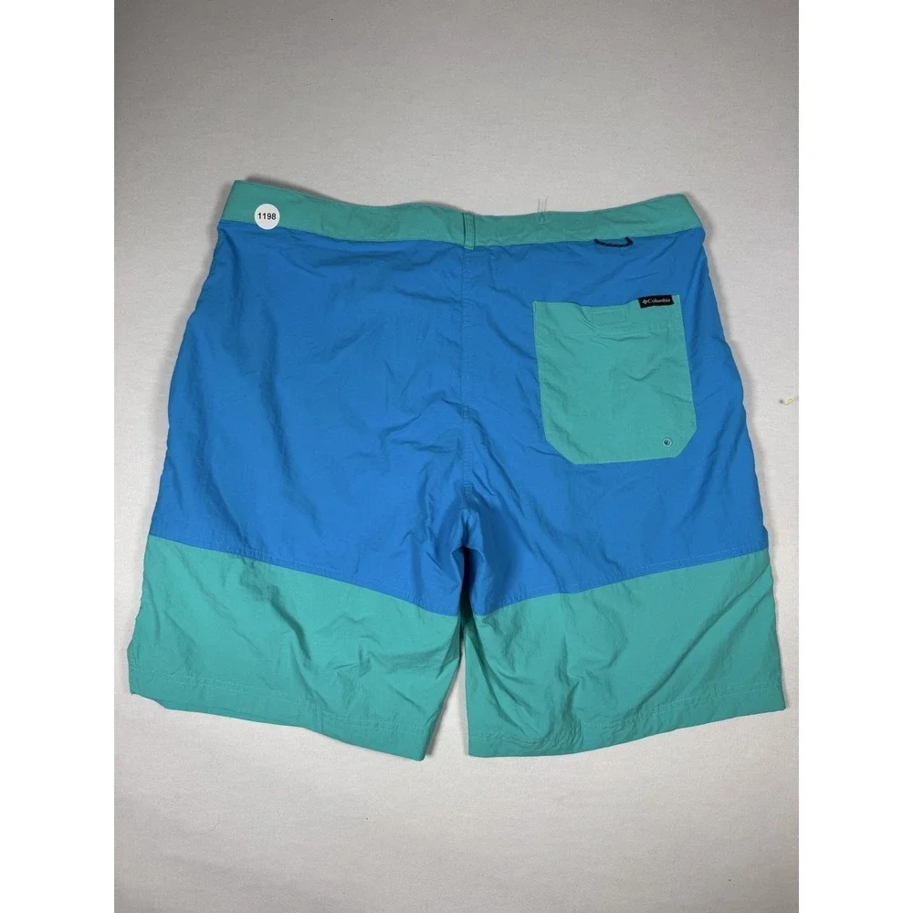 Columbia Shorts Mens 36 Blue Nylon Belted Zip Pocket Bermuda Outdoor Casual
